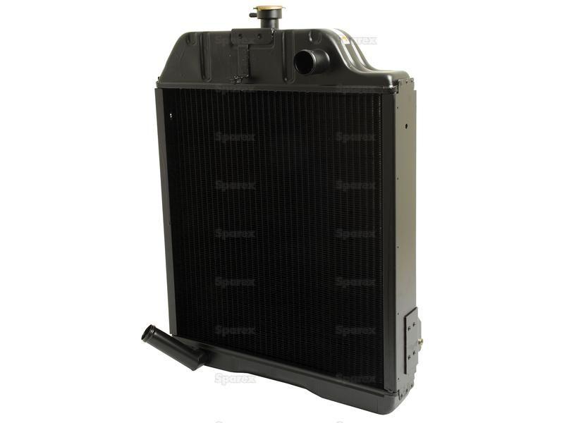 Radiator for Massey Ferguson 372 (300 Series)