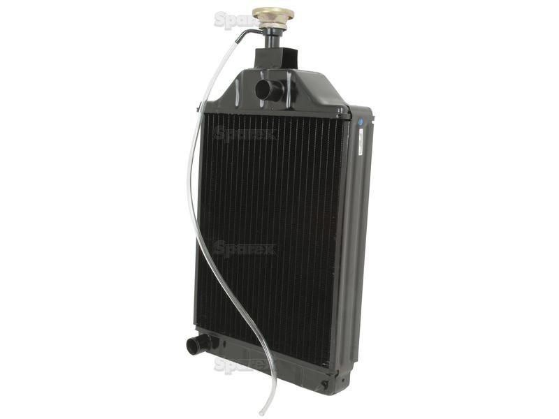 Radiator for Massey Ferguson 670 (600 Series)