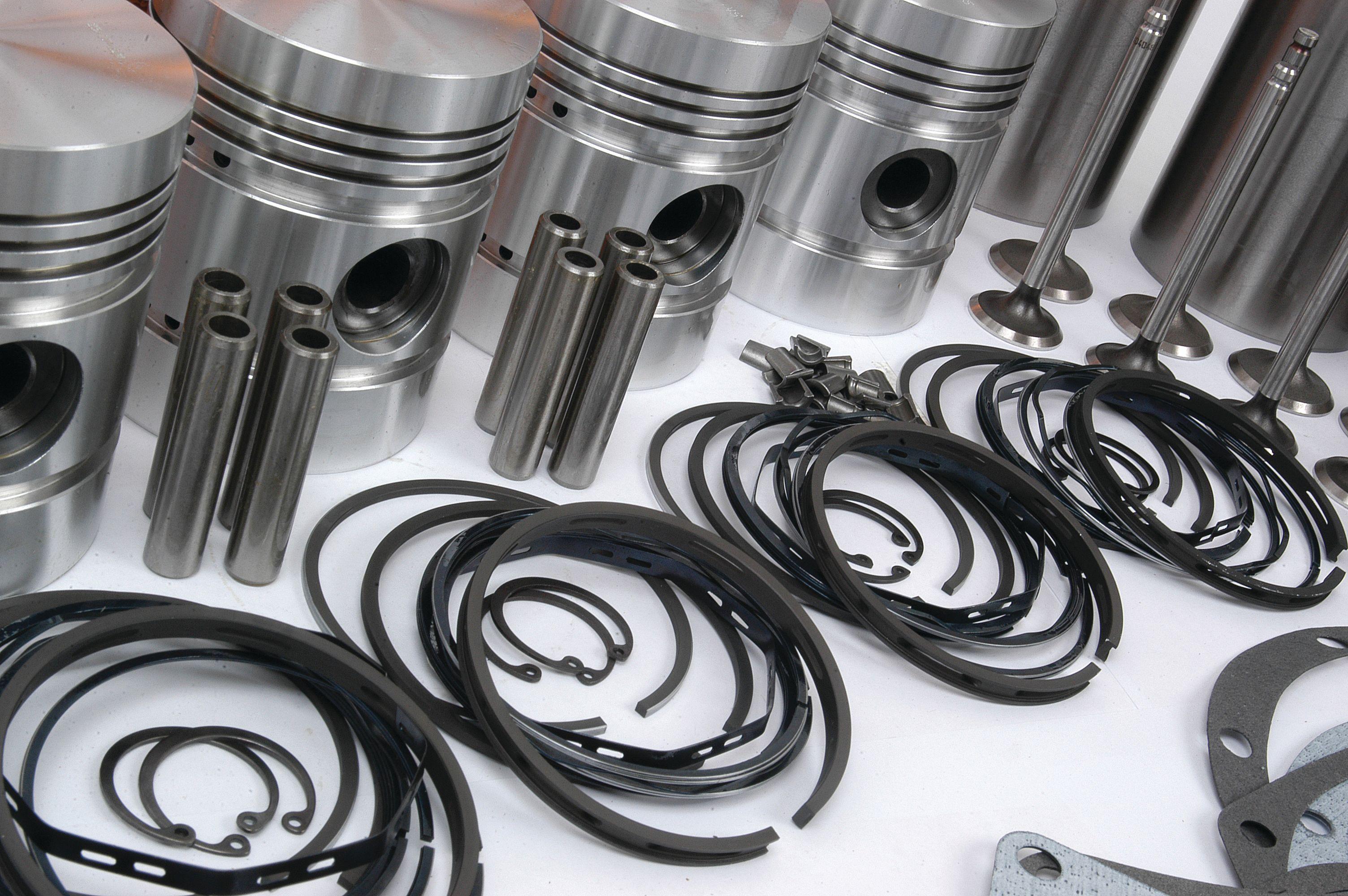 MASSEY FERGUSON ENGINE OVERHAUL KIT 40371