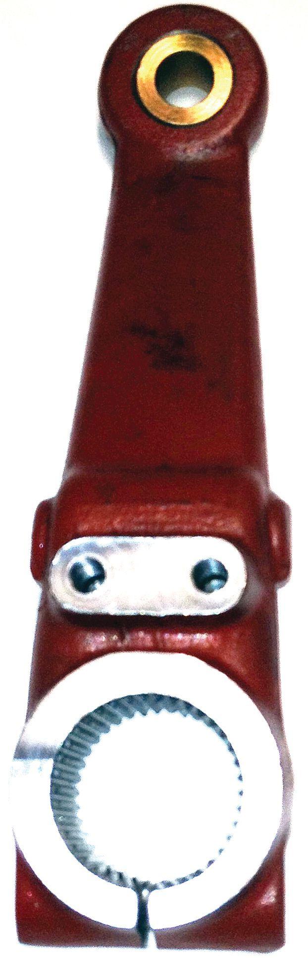 UNIVERSAL TRACTORS LIFT ARM (RH) 67286