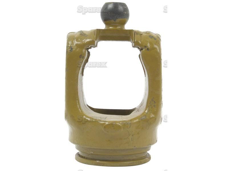 PTO Wide Angle Tube Yoke (U/J Size: 32 x 76 & 27 x 94mm) Profile: Triangle, Size: 45 x 4mm, Ref: 24516. La Magdalena (674)