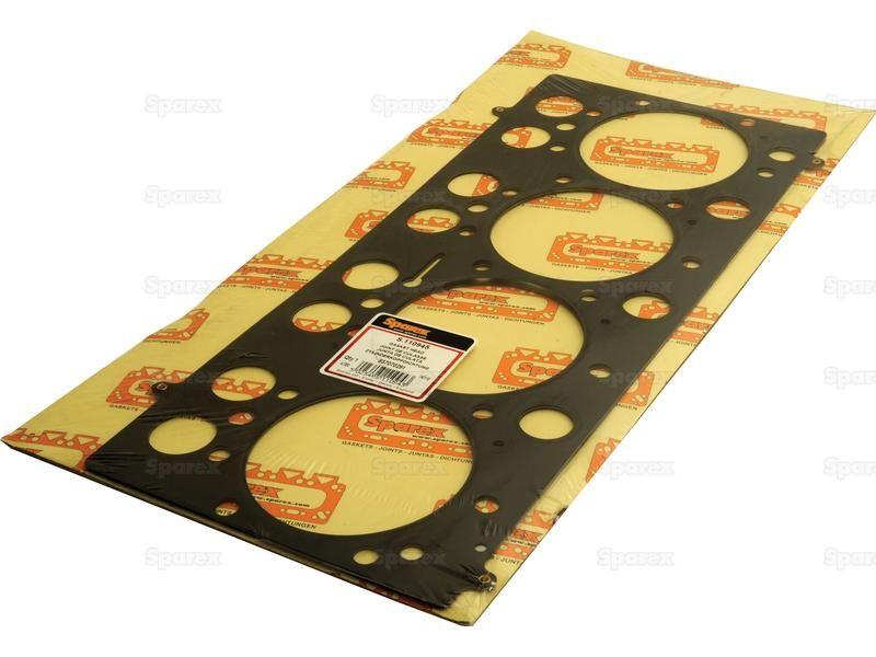 Head Gasket - 4 Cyl. (420D, 420DS, 420DR, 420DRS, 420DW, 420DSI, 420DS) for Challenger 688C HYBRID COMBINE